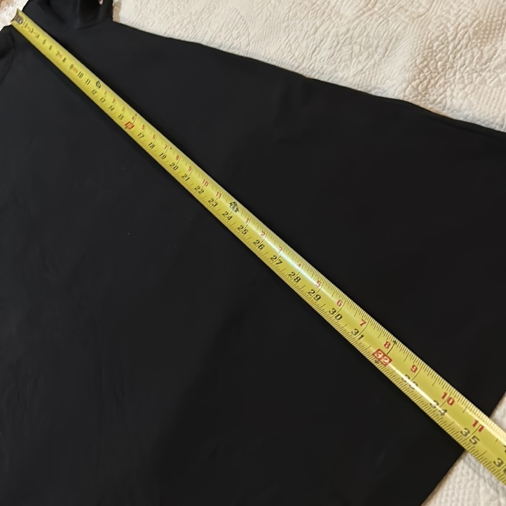 Everlane swing s/s mock neck dress. NWT. Small - Picture 5 of 9